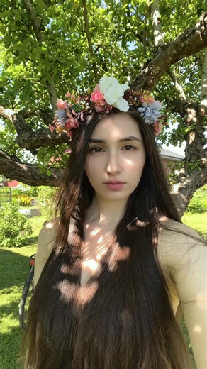Midsummer Explained: What Happens in the Midsummer Scene