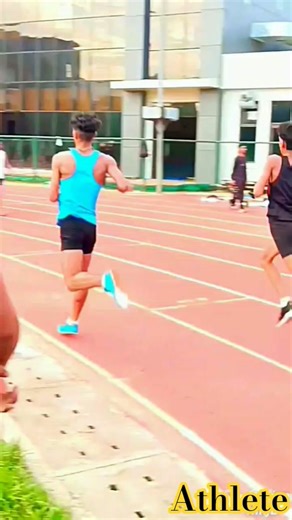 Fast Sprint🔥🦁🏃#trending#runner#shortsfeed#motivation#viral