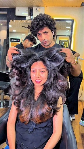 Long butterfly hair cut kaise Kare #layercut #shorthaircuts #longlayerhaircut #hair #viral #trending