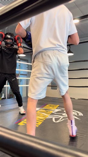 Life as a Model in Korea: A Weekday Journey