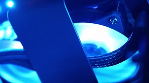 Cooler Master Masterliquid ML360R: Decent pump/radiator, bad fans and non-existent support...