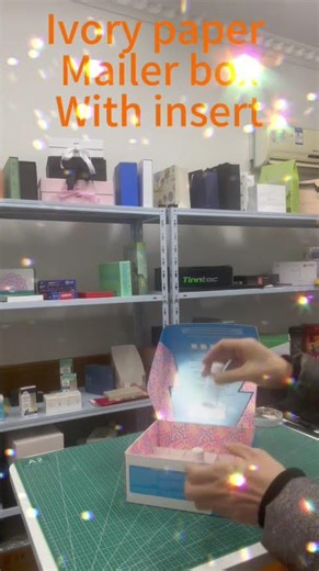 Mailer boxes can be fully customized to your specifications.😊😊😊