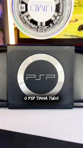 Porque o DS espancou o PSP !?