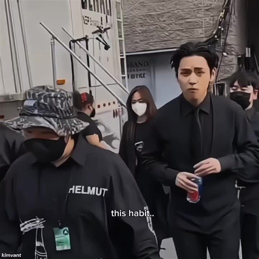 Taehyung's Eyebrow Raise: A Captivating Edit