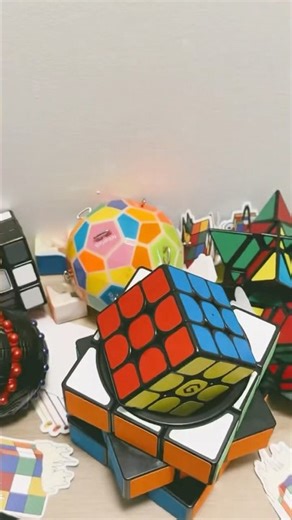 This is your cube if you #rubikscube #cubing #puzzle #gaming #cubber #rubicks #cubeinc #rubics #toy