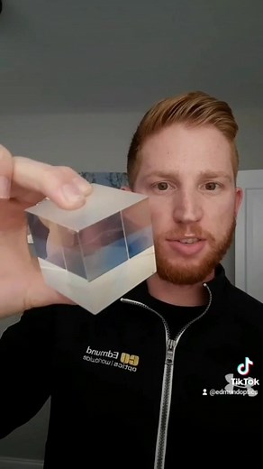 #repost #light #science #learnontiktok #stem #stemlife #physics #optics #laser #scienceismagic #sciencefacts #foryoupage #foryou #fyp