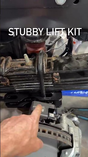 Ford F-450/F-550 Stubby Lift Kit | DBL Design
