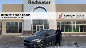 Get behind the wheel of this Blowout Special Used 2017 Ford Focus SE...