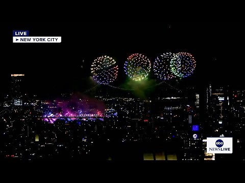 LIVE: July 4th fireworks light up New York City