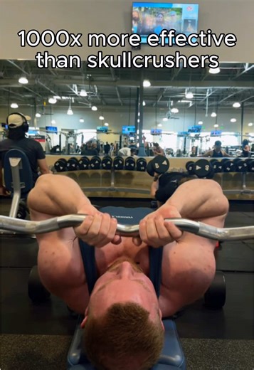 JM Press vs Skullcrushers: Best for Triceps Growth