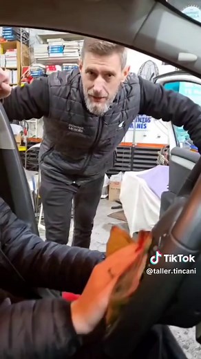 Empowering Women in Automotive Mechanics