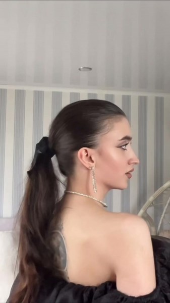 malena (@_malena_m)’s videos with Skins by Krezus and Surreal_dvd Available June 7 - canal