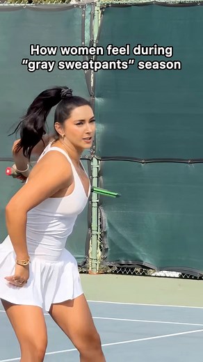 Gray sweatpants season is here 😠 | Eva and Javier