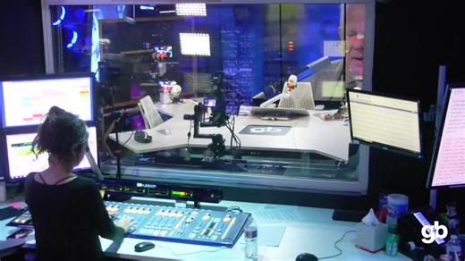 112K views · 2.2K reactions | After President Obama allegedly disclosed classified information on aliens, President Trump has ordered the release of government documents on UFOs, UAPs, and extraterrestrial life. Glenn Beck lays out what he believes is the most likely reason for this release. This February ONLY: You can become a Torch Founding Member at https://glennbeck.com/torch | Glenn Beck | Facebook