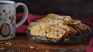 Thin Almond Bread Biscotti Recipe