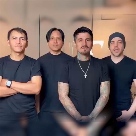 ✨ 𝐁𝐀𝐋𝐋𝐄𝐓 & 𝐁𝐀𝐋𝐋𝐀𝐃𝐒: 𝐖𝐡𝐞𝐧 𝐂𝐥𝐚𝐬𝐬𝐢𝐜𝐚𝐥 𝐒𝐨𝐮𝐥 𝐌𝐞𝐞𝐭𝐬 𝐑𝐨𝐜𝐤 𝐇𝐞𝐚𝐫𝐭 ✨ Witness magic unfold as ballet’s grace meets rock’s roar. 𝐁𝐚𝐥𝐥𝐞𝐭 𝐌𝐚𝐧𝐢𝐥𝐚 and the legendary Filipino band Shamrock present “𝐁𝐚𝐥𝐥𝐞𝐭 & 𝐁𝐚𝐥𝐥𝐚𝐝𝐬” — a groundbreaking night where soaring violin melodies intertwine with electric guitar riffs, and every leap tells a story. This isn’t just a performance. It’s an emotion. A collision of worlds. A night you’ll remember long after th