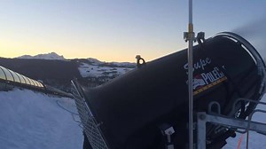 601 reactions · 123 shares | As the sun sets, the snowmaking begins.....first time ever at Mount Washington. We will be testing the snowguns over a number of days! | Mount Washington Alpine Resort | Facebook
