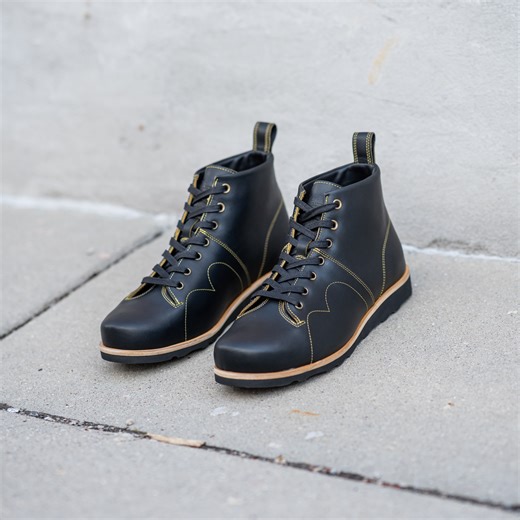 Monkey Boot