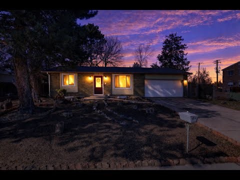 Kareem Howard presents 2117 S Wadsworth Blvd Lakewood, CO | ColdwellBankerHomes.com