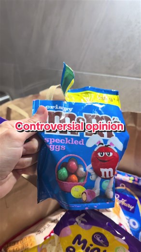Controversial opinion but I’m standing by it… M&M’s speckled crispy eggs > Cadbury mini eggs 🫣 I will die on this hill. #minieggs #mandms #cadbury #mars #easter
