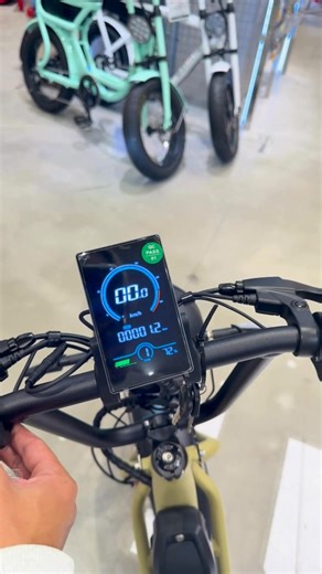最大航続距離 約50km！こがずに進める「ブロンクス・バギー・スロットル」 16歳以上であれば免許不要 ヘルメット着用は努力義務 #ナップス #ららぽーと立川立飛店 #bronx | バイク用品店 ナップス