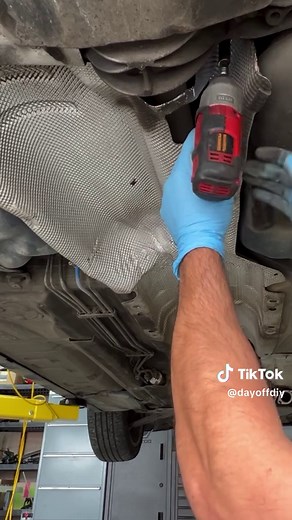 Cracking and torn flex discs, blown out center support bearing bushings, and sticky CV joints. These are all common issues that develop on most E chassis and F chassis BMWs. This reel covers just about all of em, but if you want to see a step by step guide on how to diagnose and how to rebuild your own driveshaft, check out my YT channel! The link is in my bio. You can also win this car for free when I’m done restoring it! Hope this helps :)