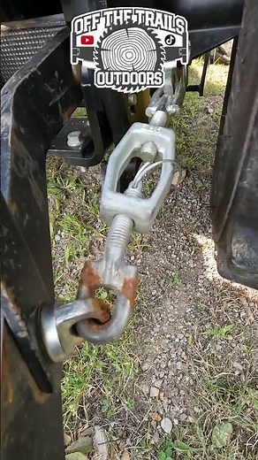 John Deere 3 Point Hitch Sway-Bar Buckle Problem - 2025r Compact Tractor