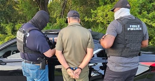 More than 200,000 people want to join ICE to deport the "worst illegal criminals" from the U.S