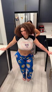 112K views · 5.7K reactions | You fw our dance moves? 浪 @officialasshleyg_ @rubieredbu #reel #reels #explore #explorepage | the.rubie.red | Facebook