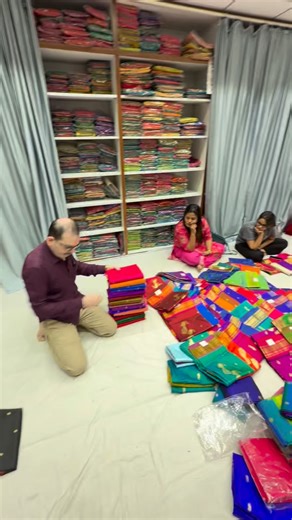 Kasturi Paithani Yeola on Instagram: "Order online On Whatsapp 8767240483 Shop Address :- Kasturi Paithani Ganga Darwaja road Yeola beside tatya tope statue, Yeola, Maharashtra 423401 Orignal Tissue Silk Sarees Soft material Allover Premium Design Brocade Blouse Order Now 🥳✨ #kasturipaithani #sarees #makarsankranti #fashion #sarees #saree #sareelove #fashion #onlineshopping #sareelovers #silksarees #sareefashion #sareesofinstagram #ethnicwear #sareeblouse #indianwear #silksaree #silk #handloom 