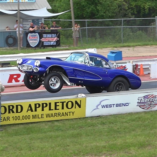 Gasser Corvette at Ghost Rods Vintage Drags - Wisconsin International Raceway | TomEighty