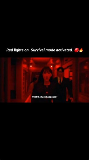 Episode 5 of #Cashero just went full cyberpunk mode and I’m still trying to breathe. The lights dim. The red floods the building. Positions shift so smoothly you barely realize who’s hunting who anymore. One second you think you’re safe — the next, chaos erupts. That fight sequence? Pure tension. Masked figures colliding in a high-stakes chase, the camera gliding like it’s part of the fight itself. The lighting disorients you on purpose, pulling you deeper into the danger — very John Wick energy
