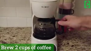 A medium frozen coffee from Dunkin’ Donuts has 630 calories, 26 grams of fat and 92 grams of sugar! Here’s a healthier and cheaper recipe: http://wp.me/p8qCCR-gG2 | Clark Howard