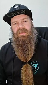 3.6K views · 207 reactions | What NOT to do when growing your beard  Don't let yourself fall victim to this and ruin your beard growth journey. Join the #Brawtherhood #beardlife #beardgrowth #beardjourney #beardproblems | Braw Beard | Facebook