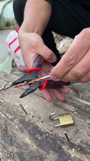 labor-saving wire cutters, for cutting wire