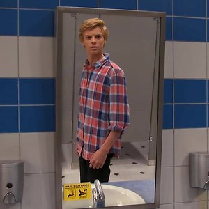 38K views · 939 reactions | That one friend who can't walk past a mirror without checking themselves out  | Nickelodeon | Facebook