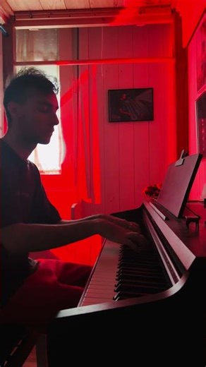 ALONE - ALAN WALKER🎹 #piano #shorts