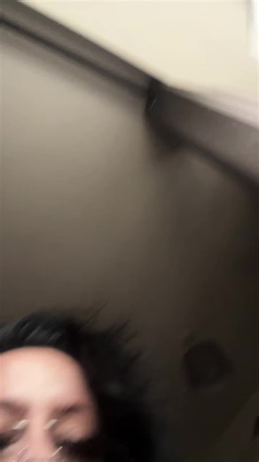 stella_kowalski (@stella_kowalski)’s videos with Flagpole Sitta - Harvey Danger