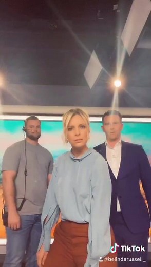 Thursday Tik Tok dance with Belinda and Tom the floor manager | David Campbell