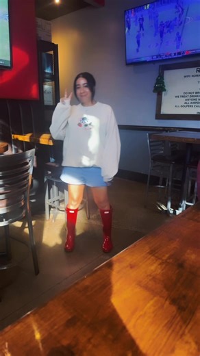 Stepping into 2026 in these red hunter boots one of my Christmas gifts. I have small window in Florida to wear these bad babies! #over40style #over40fashion #over40tok #midsizestyle #midsizefashion