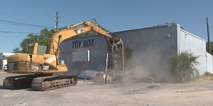 Toy Box Gentleman’s Club torn down to make room for new growth