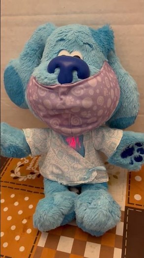 2021 Nickelodeon Blues Clues & You Doctor Blue Talking Lights Up Plush Toy