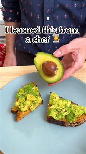 1.3M views · 19K reactions | Money Saving Grocery Tips! 螺 Simple tips and tricks to stretch your budget! Produce storage solutions, clever food waste tricks and hacks to get the most out of your groceries. #grocery #foodwaste #BudgetFriendly #tips #lifehacks | Jeff & Lauren | Facebook