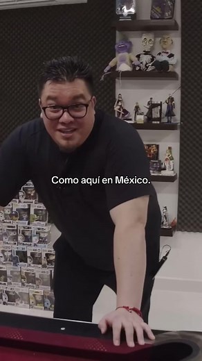 Franco Escamilla: Tirando Bola con Humor y Estilo