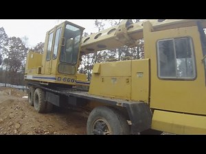 Gradall G660 - Preparing for Concrete Trucks
