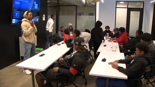 Oakland nonprofit aims to mentor Black young men through STEM