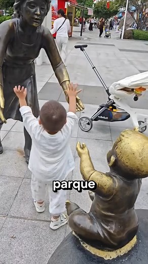 El abrazo que nunca llegó | Bass Boosted song