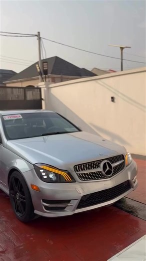 NEW ENTRY‼️‼️ Brand: Mercedes Benz Model: C300 Year: 2014 Condition: Registered 💯 Buy and drive ✅keystart ✅Reverse camera ✅Bluetooth Connectivity ✅Park assist Call 📞/WhatsApp: 07071788770 Price: 6.5m Call Or Whatsapp 07071788770