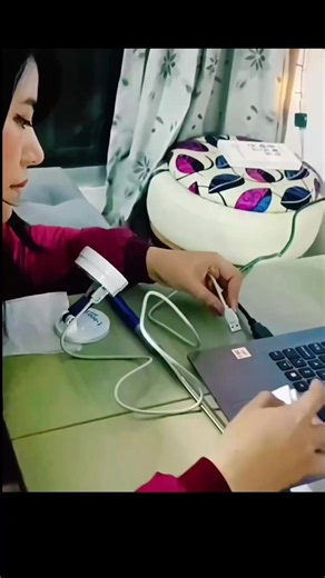 Innovador software educativo para proyector y televisor