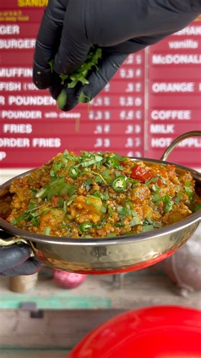 120K views · 641 reactions | Lamb keema curry is one of my all time favourites. This recipe is loosely based on my Nan’s Cape Malay version and it’s Wong the whole family will love. You will find the full Recipe pinned down in the comments. #Capemalay #keema #keemacurry #southafrica #familyfood | Dean Edwards | Facebook